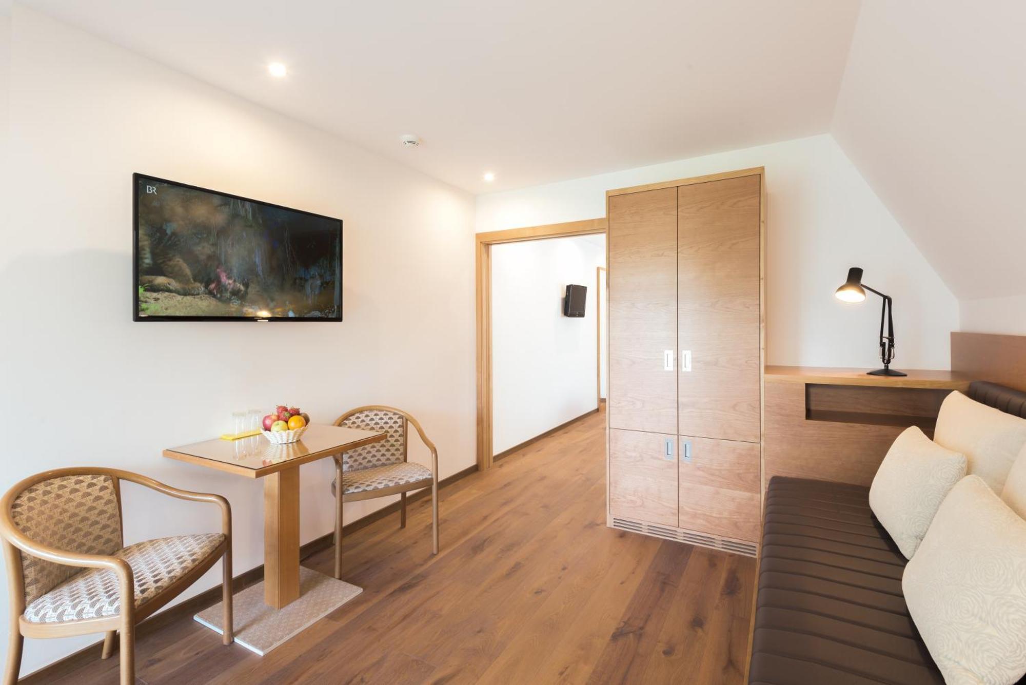 Hotel Sonnenhof Merano Luaran gambar